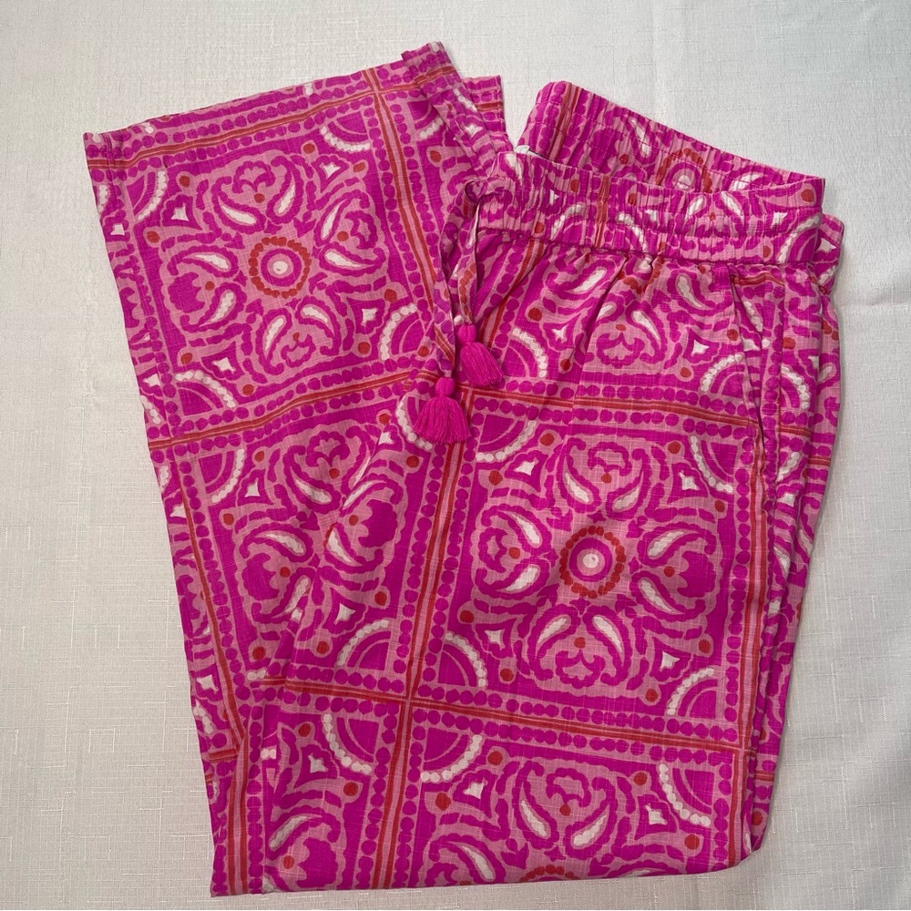 Vineyard Vines Pink & White Patterned Drawstring Pants never worn